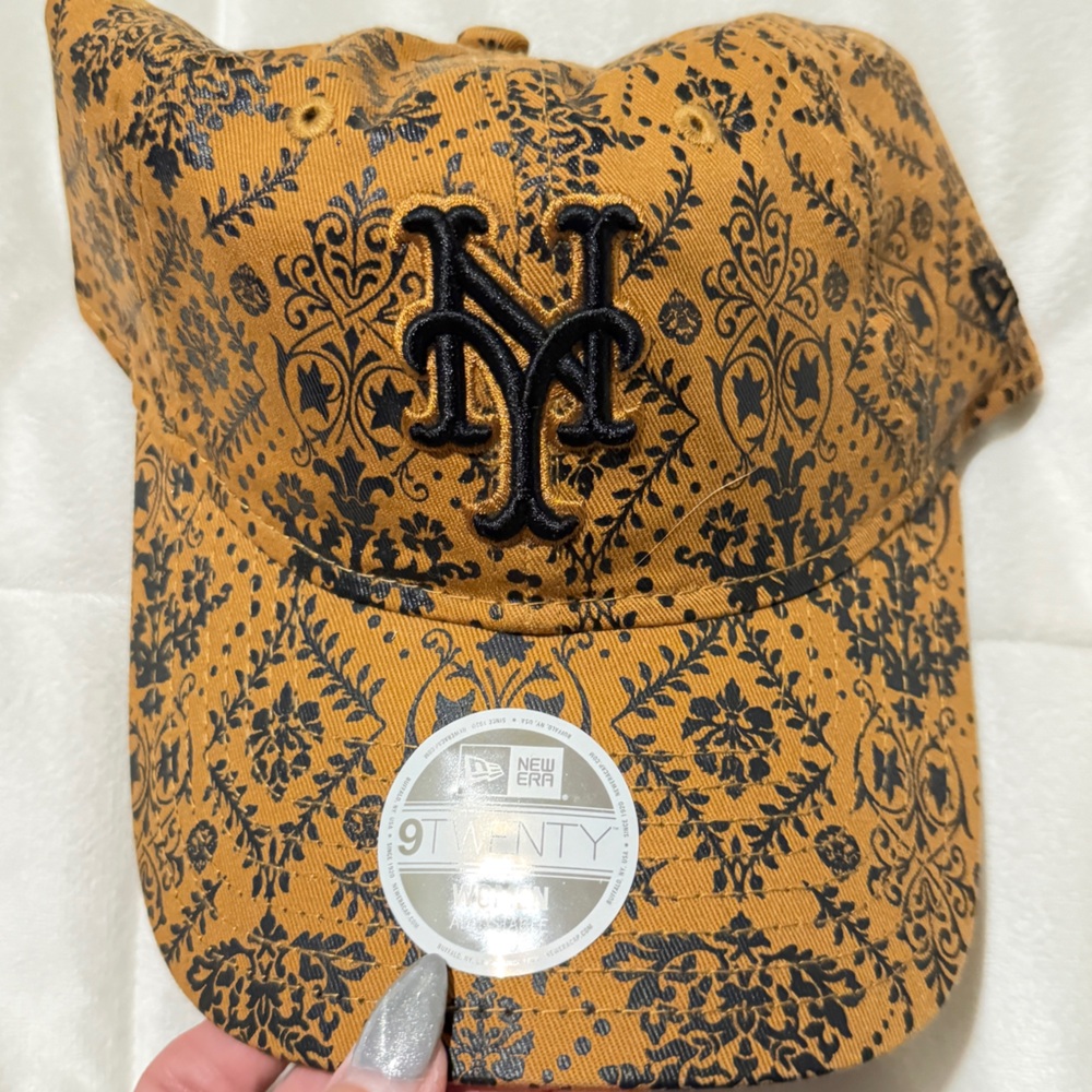 Mets filagree hat